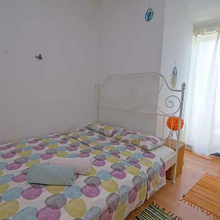 In 35946 Apartment Mali Losinj